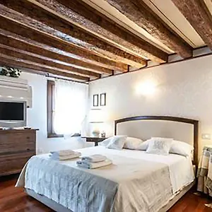 Luca's House , Venecia Italia